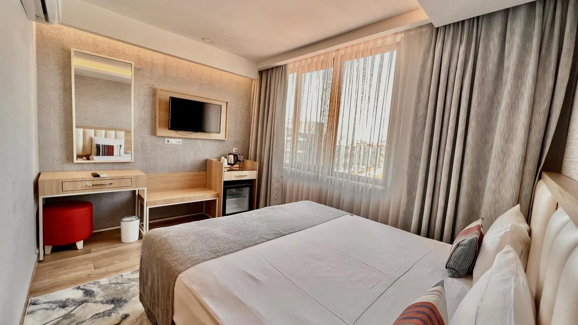 Old Town Point Hotel & Spa Antalya